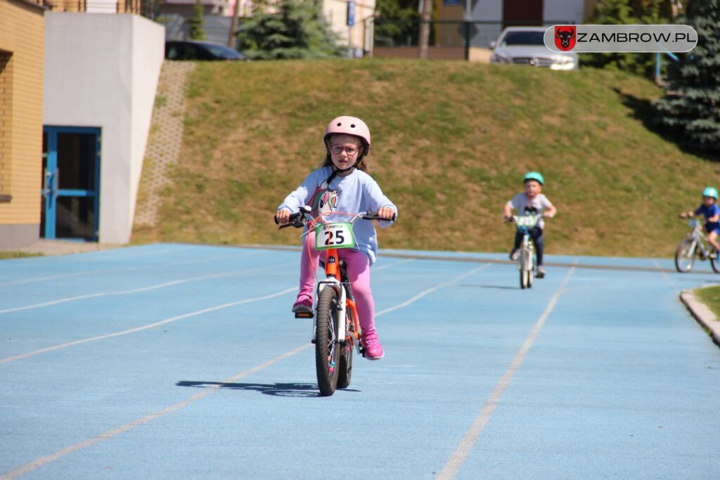 Sportowa sobota z okazji Dnia Dziecka - Wyścigi rowerowe 03.06.2023r. fot. J. Włodkowska - Kurpiewska