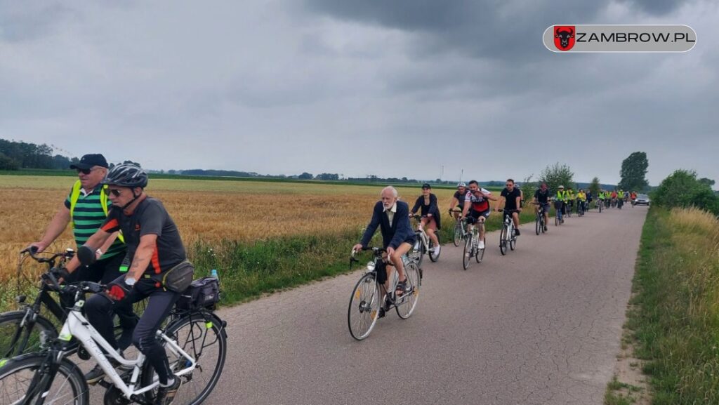 Rowerzyści po raz trzeci na trasie "Zambrów na rowery" 02.07.2023r. fot. A. Trochimowicz